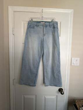 JEN7 by 7 For All Mankind Pinstripe Cropped Wide Leg Jeans